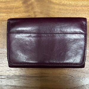 HOBO Elegant Burgundy Leather Wallet